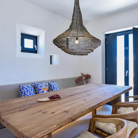 Anassa Villa *